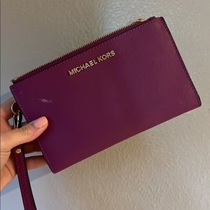Michael Kors wristlet